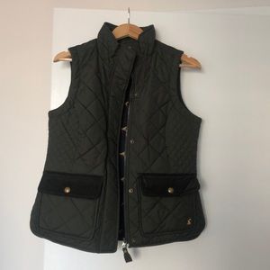 GREEN QUILTED JOULES VEST SZ US 8